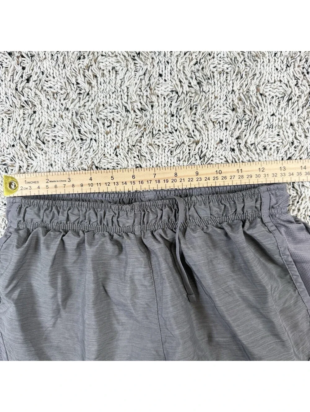 Nike Tempo Short Women's Size M Gray Hight Rise Dri-Fit Running Athletic Shorts
